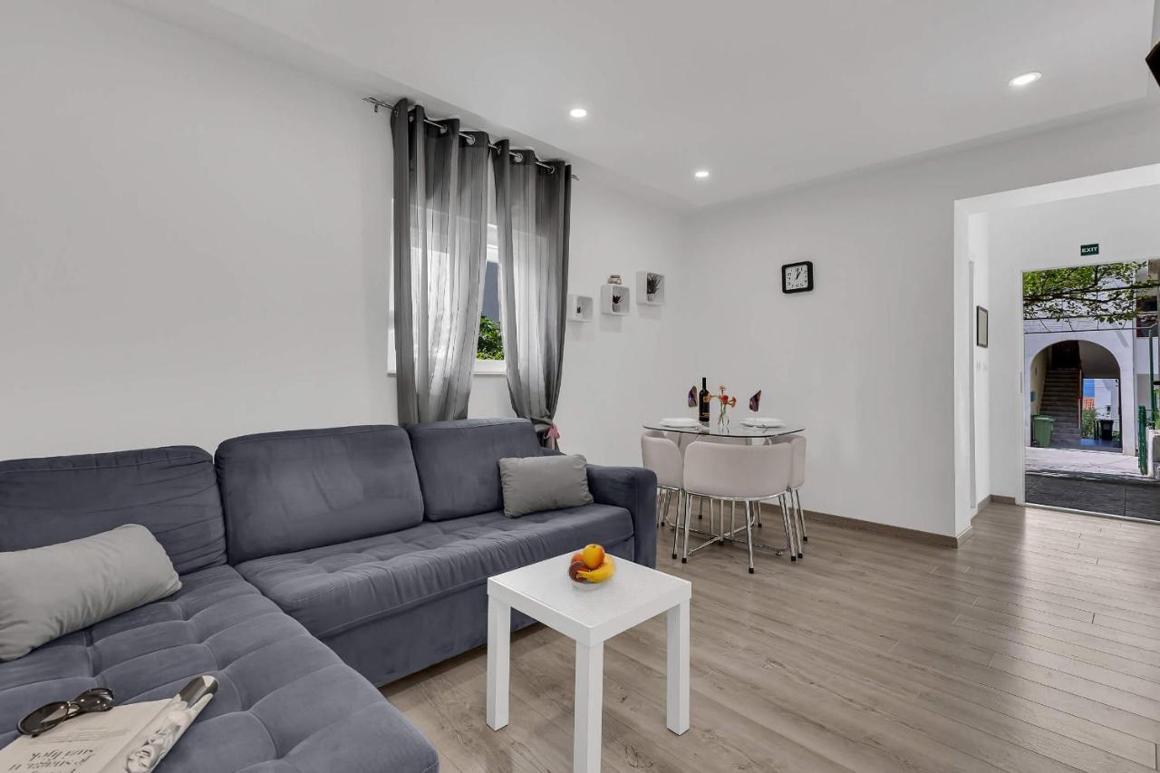 Sunny Garden Apartments Ana Makarska Buitenkant foto