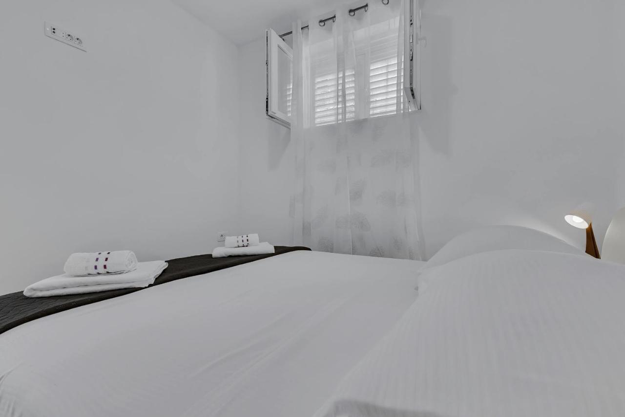 Sunny Garden Apartments Ana Makarska Buitenkant foto